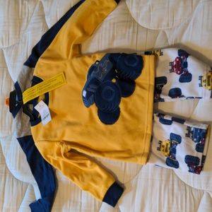 Carter's PJ set